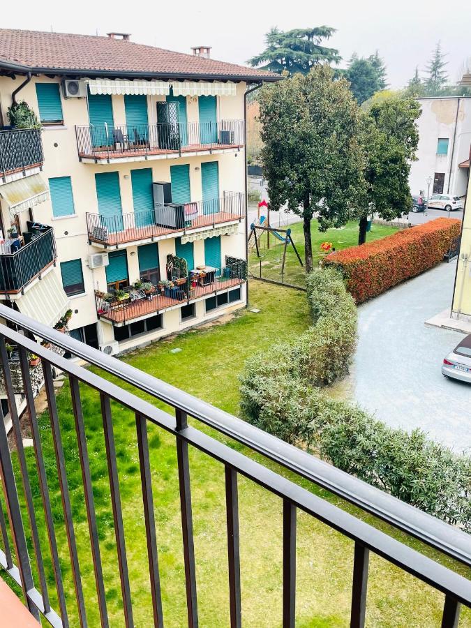 Appartamento Giallo Peschiera del Garda Exteriér fotografie